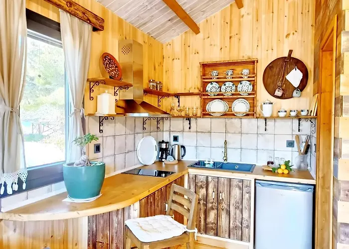 Kartalia Wooden Studios